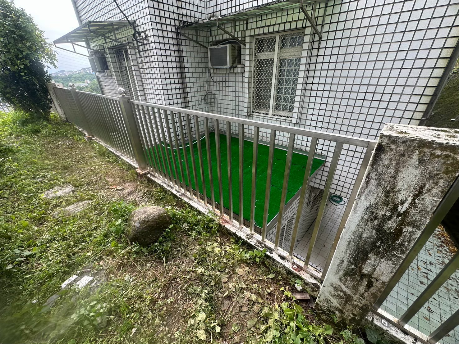 住宅不鏽鋼樓梯扶手・戶外安全欄杆工程 工程實績照片